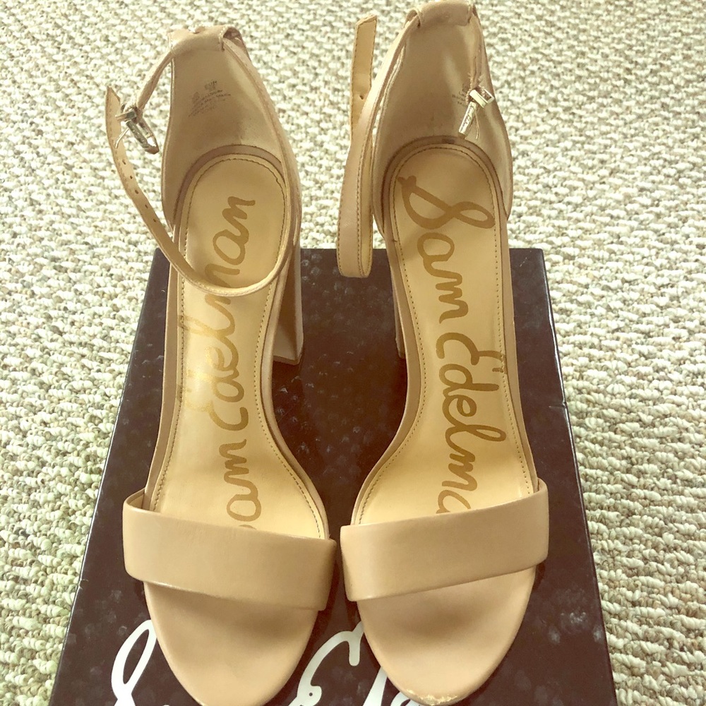 Sam Edelman nude block heels